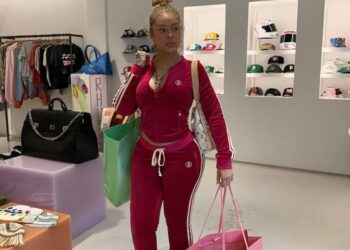 Latto riche ennuyeux