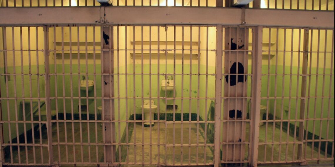 Nicolas Sarkozy prison